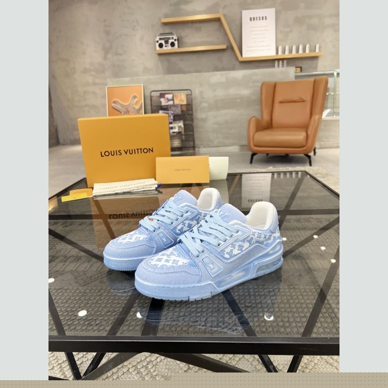 l**is V*t*n sneakers